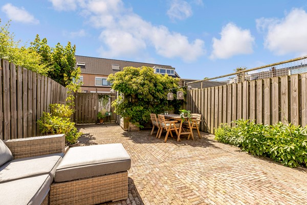 Medium property photo - Meidoornstraat 48, 1326 DE Almere